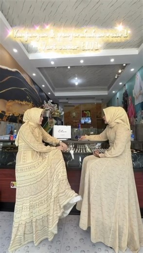 Surpraise dari owner elvi bunda vivi mksh@elvi Reward taon ini semoga penjualan elvi di Bm bertahan dan tambah banyak Aamienn🤲🫶#bmboutiquepamekasan #berandatiktok #fypシ゚viral #fyppppppppppppppppppppppp