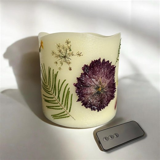 Grande bougie LED (avec télécommande) Vraies fleurs séchées, ambiance vacillante sans flamme, fonctionnement à piles, blanc - Etsy France