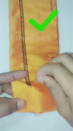 “How to Stretch Flatlock Seams Perfectly” #sewing #fashion #diy