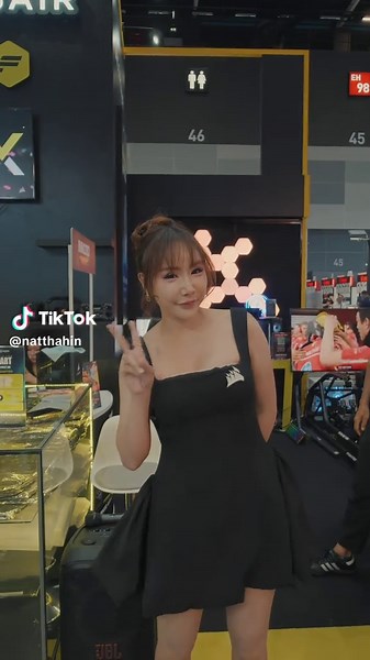 ไปคอมมาร์ท อย่าพลาดบูธ Corsair กับ Elgato และไปขับ sim ของ Fanatec #mr_stone🗿 #corsair #elgato #commartultraforce #commart