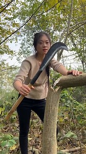 Long tree 🌴 #reels #trees #treeremoval #treelighting #wooddesign #wooden #girlpower #adsonreels | Chen Tech