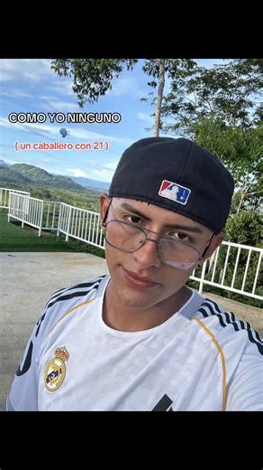 ELEGANTE #viejo #mayores #badbunny @Nalle18💗 @Nalle18🔆