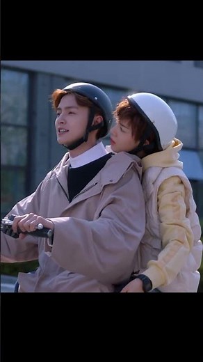 Tighter. Even tighter! 🛵❤️ | Drama Name: My Unicorn Girl #Drama #ForYou