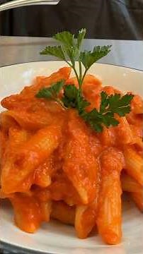 Vodka pasta sauce - Easy homemade recipe (from an Italian) #homemade #pasta #italiancooking