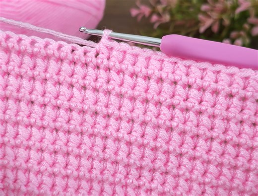 202K views · 4.9K reactions | Very easy crochet knitted blanket pattern ending in two rows #crochet #knitting #tunisian | Fashion World | Facebook