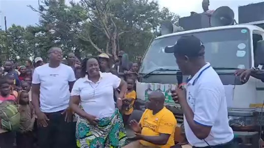 1.8K views · 15 reactions | YOU ARE NOW SHARING FERTILIZER IN PLATES, THEY ARE LIARS AND ARE GOING IN 2026, PF DEPUTY SG BRENDA NYIRENDA CAMPAIGNING IN PETAUKE | Zambian Eye News | Facebook