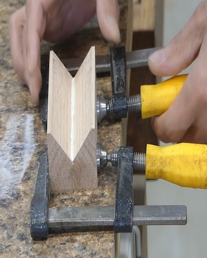Make a Thickness Jig for Small Pieces — Fast & Reliable! | Woodworking Tools
