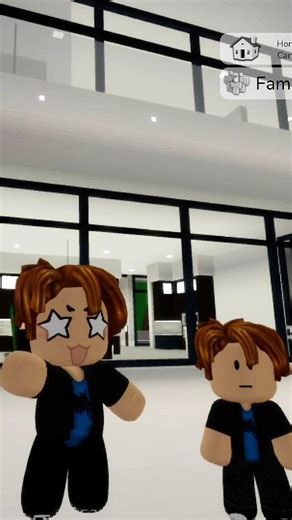 Bacon did Catch My Heart trend except Swimming 😂 #roblox #shorts