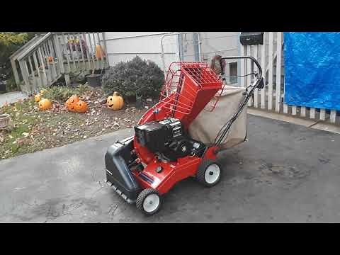 Troy-Bilt 8hp self propelled chipper/vac, Gardenway Co. Mint.