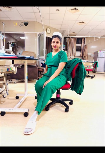 Nurse Outfit Ideas for Night Shifts and 24-Hour Care