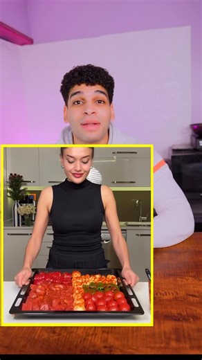 ‎عبدالرحمن مجدي - Abdo magdy‎ on Instagram‎: "اللحمه علي الطريقه التركيه 😋 Eli Böğründe Bun المقادير 500 جرام لحمه بصل - فلفل - ثوم - طماطم ( احجام صغيره ) — الصلصه — 1 معلقه كبيره معجون طماطم 60 ملي زيت زيتون = ربع كوب 200 ملي ماء - 1 كوب الا ربع 1 معلقه صغيره زعتر 1 معلقه صغيره ملح 1 معلقه صغيره فلفل اسود — الخبز — 10 جرام خميره = 1 معلقه كبيره 15 جرام سكر = 1 معلقه كبيره 200 ملي ماء دافئ = 1 كوب الا ربع 200 ملي حليب دافئ = 1 كوب الاربع 600 جرام دقيق = 5 كوب — التغميس — حليب و سمسم — تسوية ال