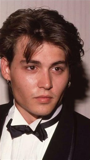 Johnny Depp in The 90's #johnnydepp #johnnydeppedit #googoodolls #short