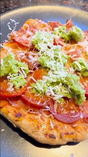 Pizza i bradepande- Hurtig pizzadej 🍕#pizzarecipe #pizzadough #opskrift #opskrifter #hurtig #dansk