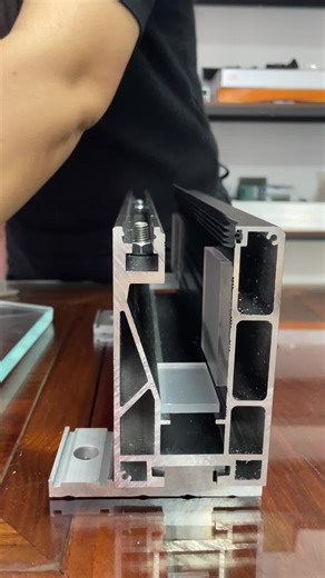 Top Glass Railing System for Stylish Balconies