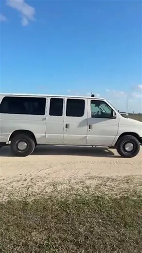 Media departs to Florida State Prison ahead of Billy Kearse execution