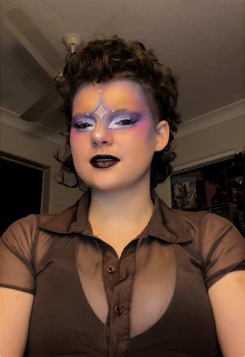 Creative Makeup Ideas Inspired by Alien Themes