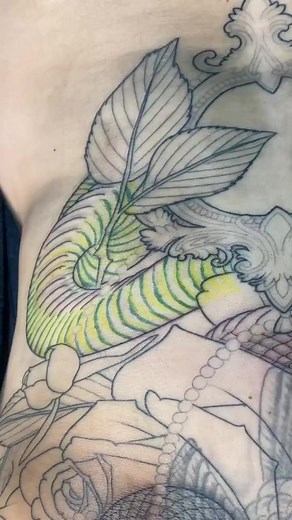 Scale day for Julie! - @sixandgrace - #yyc #yyctattoo #calgarytattoo #snaketattoo #tiktok #reels #inprogress | Antony Flemming Tattoo