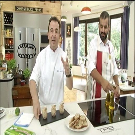 Martin Berasategui y David De Jorge preparan rillete de salmón