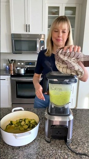 Easy Zucchini Soup from Scratch