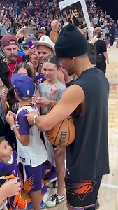 29K views · 441 reactions | All love for the fans 﫶 @verizon | #SunsUp | Phoenix Suns | Facebook