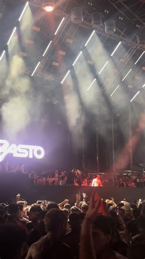 Valencia en 2: Festival de Techno y Rave