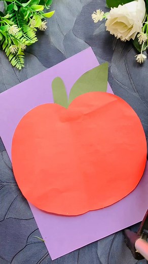 DIY Paper Apple Craft: Step-by-Step Tutorial