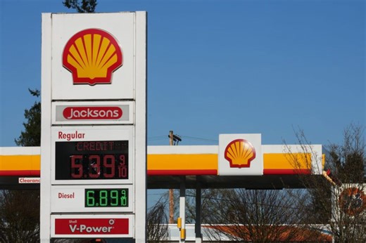 Map: Gas prices dip in 15 states since last weekend