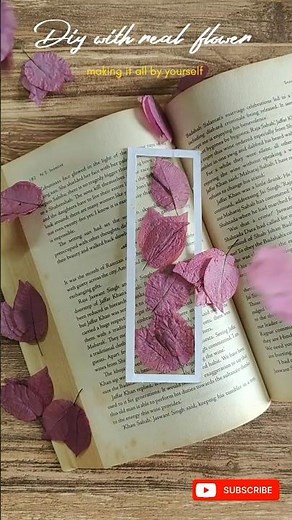🌸Making a DIY bookmark with real dried flowers 🌸#art #artandcraft #diycrafts #viralvideo #trending
