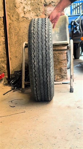 This is how tyre retreading is done!!