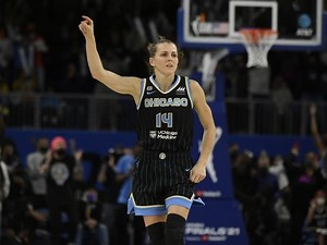 Joliet's  Allie Quigley Wins WNBA Crown With Chicago Sky