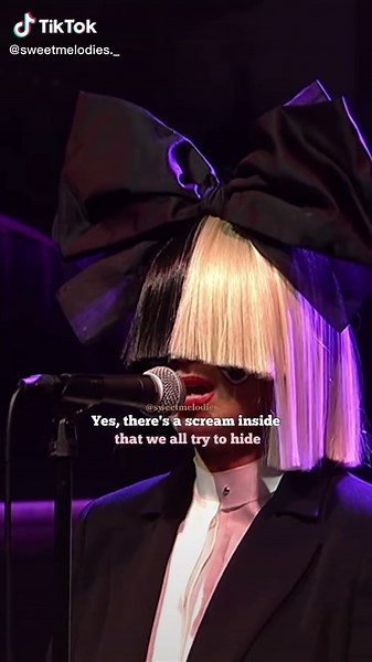 Sia Performs 'Bird Set Free' Live on SNL