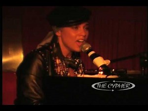 Alicia Keys Live Performance