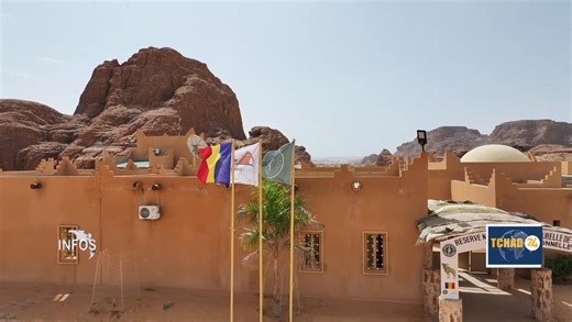 🟡🔵Nous vous amenons au nord-est du Tchad, dans la Réserve Naturelle et Culturelle de l'Ennedi, aujourd'hui très visible mais peu connue même après avoir été inscrite au "Patrimoine mondial de l'UNESCO" en 2016, dont la gestion est assurée par African Parks, en partenariat avec le gouvernement tchadien à très le ministère de l’Environnement, de la Pêche et du Développement durable. Au-delà de ses formations rocheuses spectaculaires et de ses vestiges archéologiques uniques, se dessine une surfa