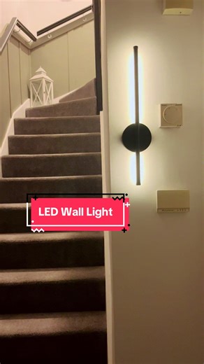 LED Wall Light: Impressive Color Control & Design