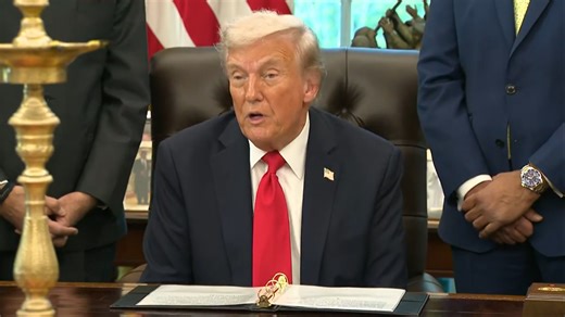 'I'm bringing prices down 600%': Trump, who apparently graduated from Wharton, fails to understand basic math during Oval Office event