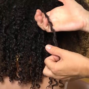 Watch How To&colon; Pacifica Pineapple Curls Curl Defining Cream on Amazon Live