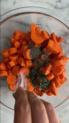 Easy Roasted Air Fryer Carrots