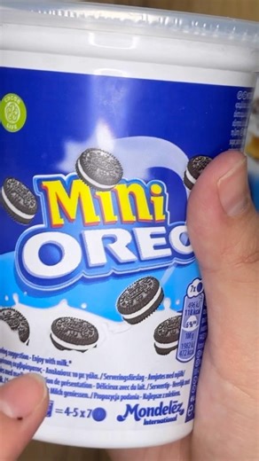 Unpacking mini Oreo #asmrsounds #chocolate #candyopening #asmr #notalking #cookies #satisfying