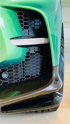 The Ultimate Luxury SUV? Aston Martin DBX 707 in this Stunning Iridescent Green! 💚 #dbx707