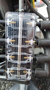 Slow motion spark on that 1987 Mariner 45hp inline 4cyl 2-stroke. Getting good spark on all 4 cylinders now. | Outboard Madness