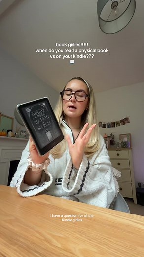 calling all kindle girlies, do we still read physical books???!!! 📚📚📚🐉🧚🍄✨ since getting my kindle I have only read a handful of physical books and just always reach for the kindle as it’s soooo convenient (take a shot every time I say convenient in this video looool 🤭🤭🤭) but just wanted to hear other people’s experiences and whether they read lots of physical books even though they have a kindle or if you have a system as to which books you read on kindle and vice versa???? let me know 