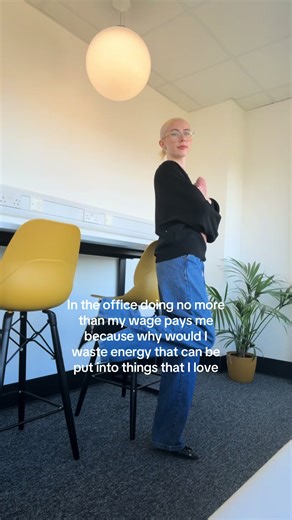 Always putting my energy into things that help me grow. I’m a 9-5 girly for now, but I’m grateful it’s not retail #that #is #hell #fr