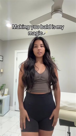 A waxers magic hands can do a lot🪄#phoenixwaxer #charmedbeautyyy #phoenixwaxers #azwaxer #phoenixwaxers