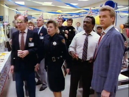 Sledge Hammer ! S01 E18 Desperately seeking dori