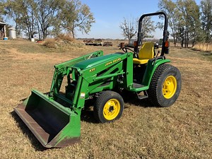 2002 John Deere 4410 MFWD Compact Utility Tractor W/430 Loader | Agriculture