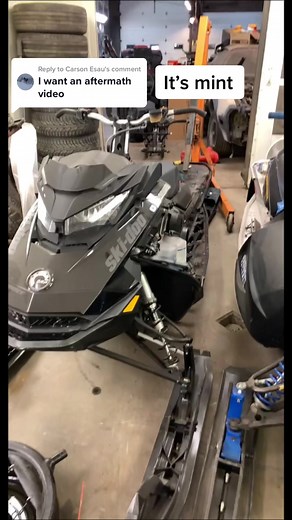 Replying to @Carson Esau I see no problems 👀 #skidoo #snowmobile #snowmobilevideos #sledding #sled #snowmobilefails #sledheadzzz #slednecks #snowmobiles #summit850