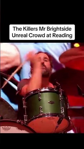 The Killers Perform Mr. Brightside with INSANE Crowd at Reading Festival 🤯