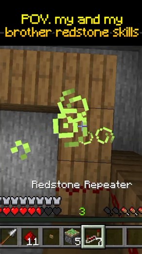 Red stone door in Minecraft #minecraftshorts