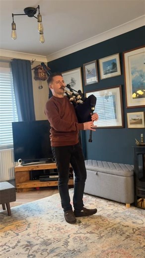 Queen of the Rushes #bagpiper #scotland #bagpipes #traditionalmusic #music #pipesanddrums