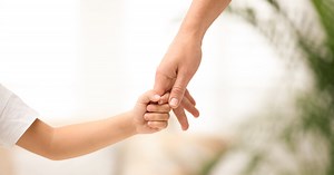 China awards visitation rights to gay mom in historic first - LGBTQ Nation